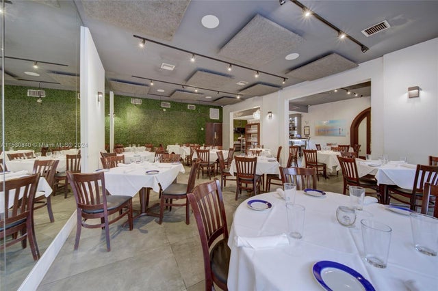 5 of 39 - Full-service Restaurant With Liquor License For Sale In Coral Gables, Coral Gables, FL