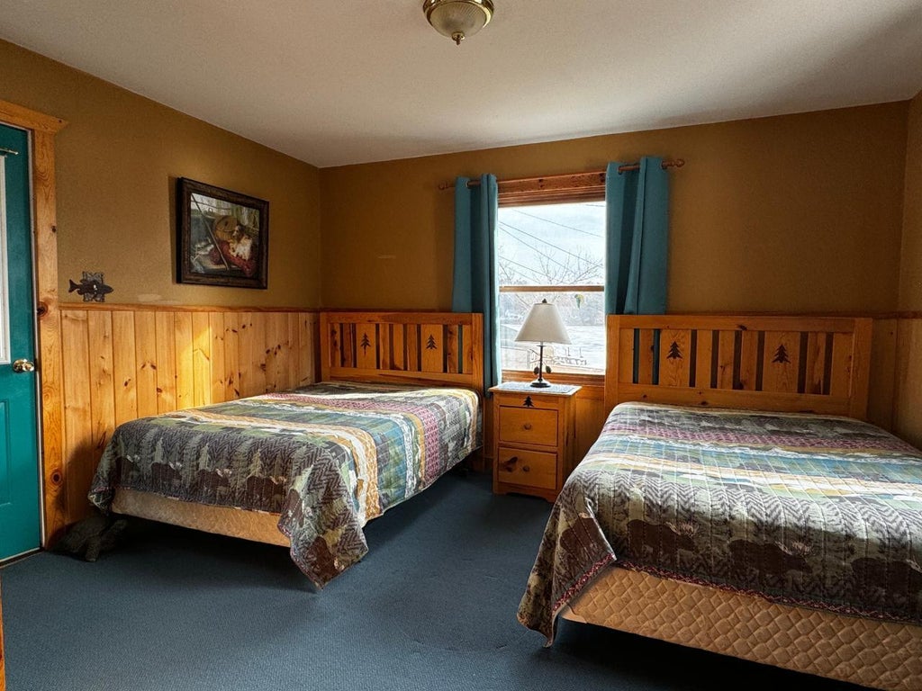 317 Park Ave E, Minocqua MLS 205501