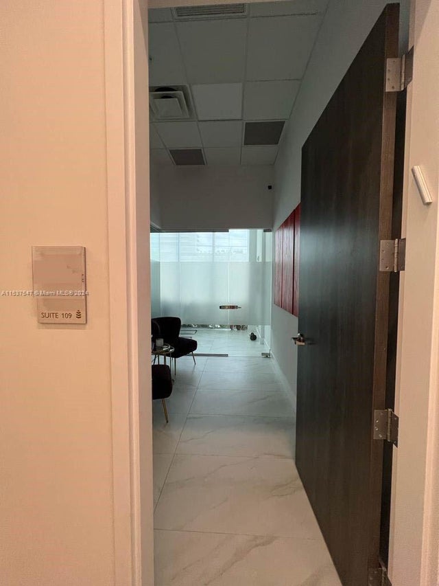 4 of 23 - 800 Se 4th Ave 109, Hallandale Beach, FL