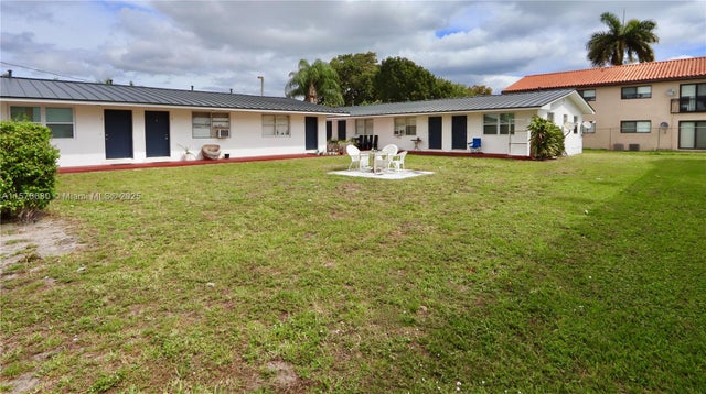 5 of 24 - 101 Se 4th Ave 1-7, Hallandale Beach, FL