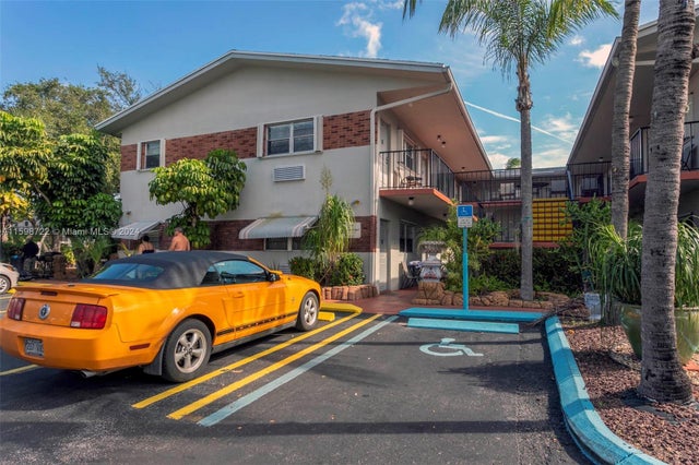 1 of 17 - 1770 Plunkett St 201, Hollywood, FL