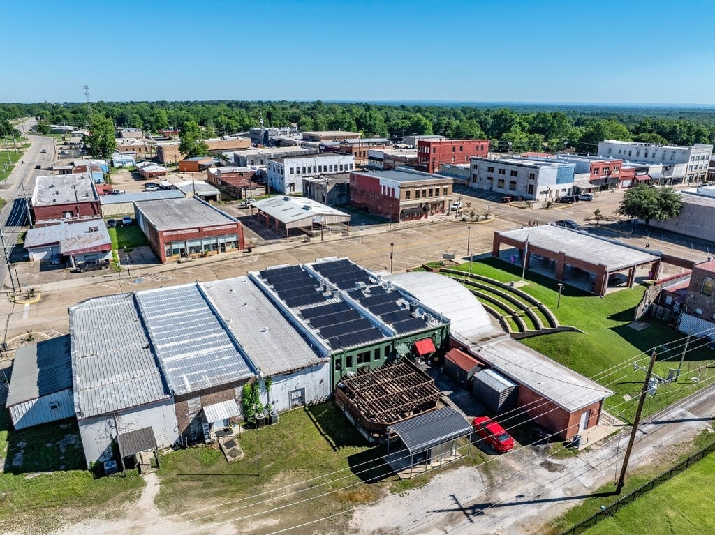 14 W Main Street, Idabel Property Listing MLS® 1120811