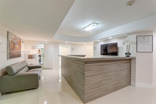 Photo of Listing #A11590815