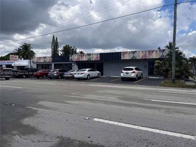 3 of 20 - 1100 S Dixie Hwy, Hollywood, FL