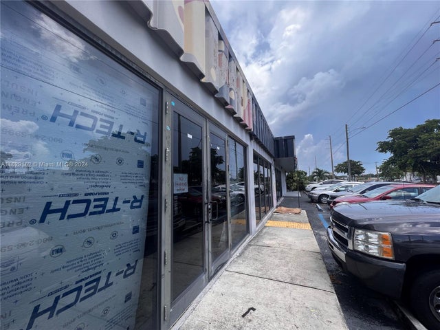 5 of 20 - 1100 S Dixie Hwy, Hollywood, FL