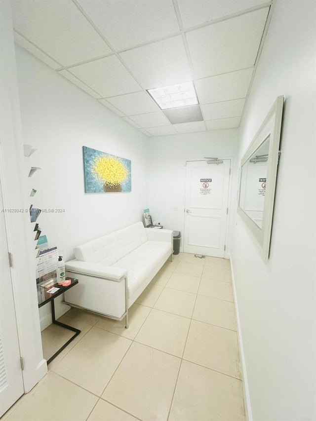 2 of 6 - N/A, Hallandale Beach, FL
