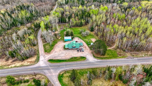 9375 State Highway 13, Port Wing