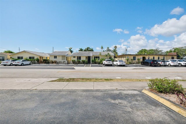 3 of 66 - 1201 S Federal Hwy, Hollywood, FL