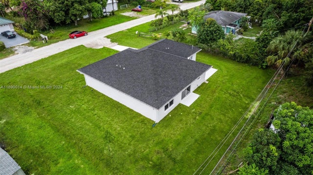 1 of 23 - 5730 59th Ave, Vero Beach, FL