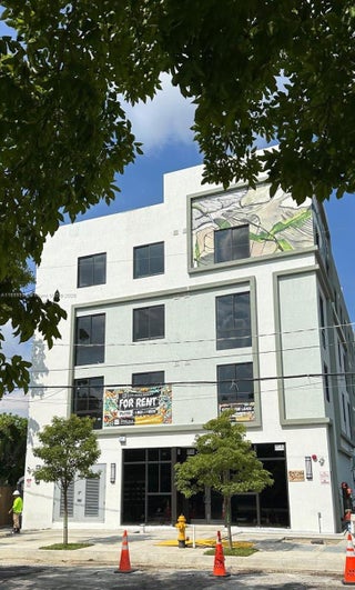 Photo of Listing #A11698555