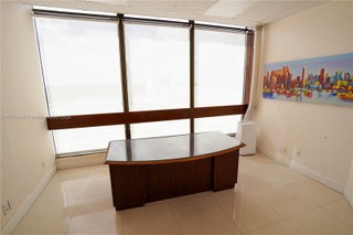 Photo of Listing #A11709335