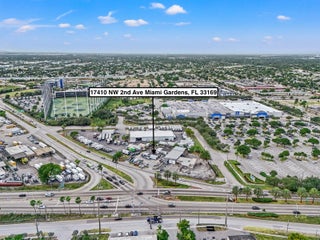 Photo of Listing #A11710037