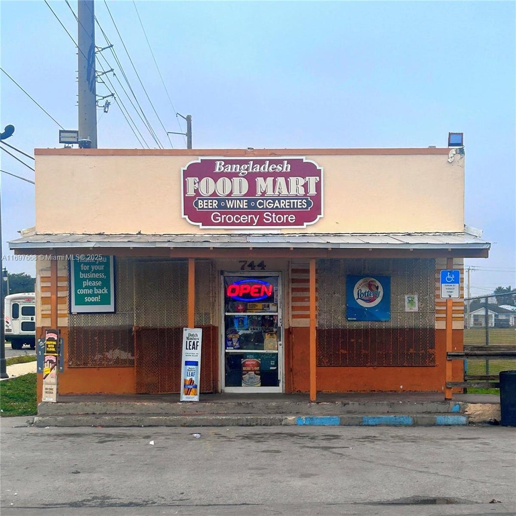 744 Sw 8th Ave, Homestead