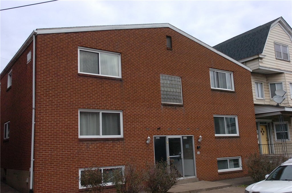 525 Franklin Street, E Pittsburgh