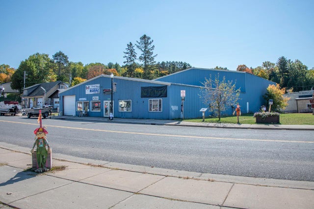 2275 Hwy 17, Phelps