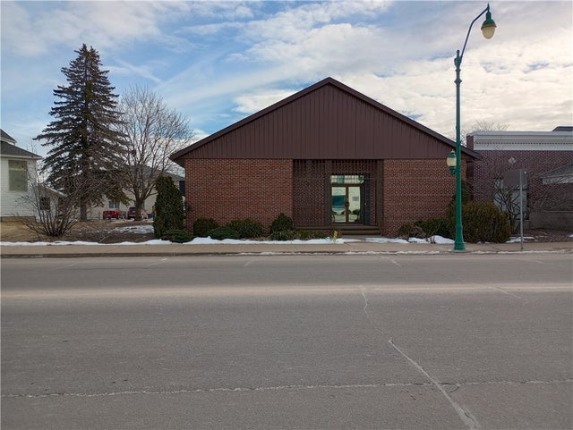 36250 Main Street, Whitehall