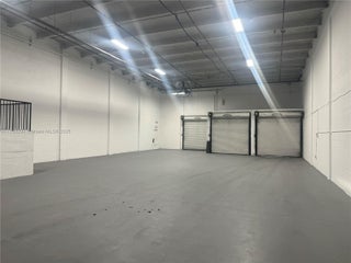 Photo of Listing #A11736294