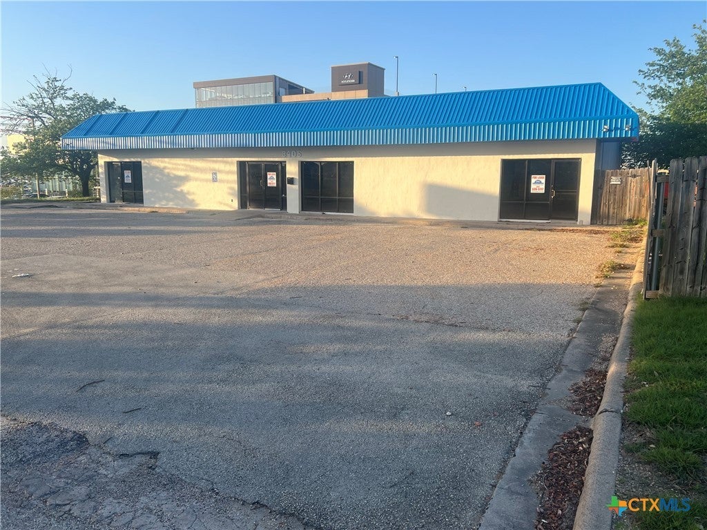 3405 E Central Texas Expressway 100, 200, 300, Killeen