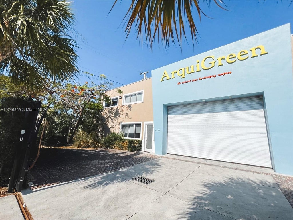 6130 Ne 4th Ct, Miami