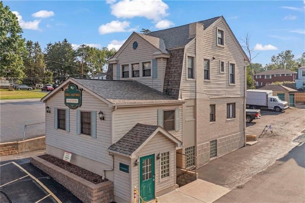 5133 Brightwood Road, Bethel Park