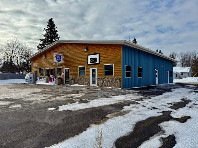 204 Avon Ave S, Phillips