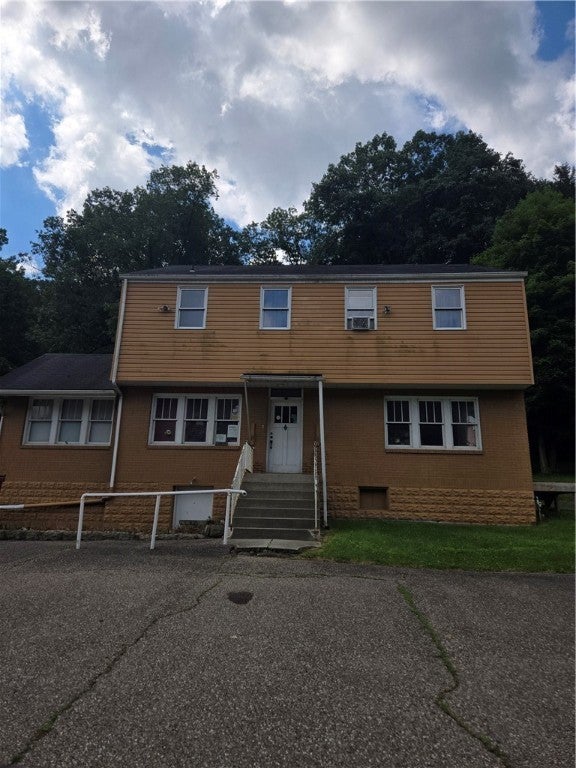 4231 Steubenville Pike, Robinson