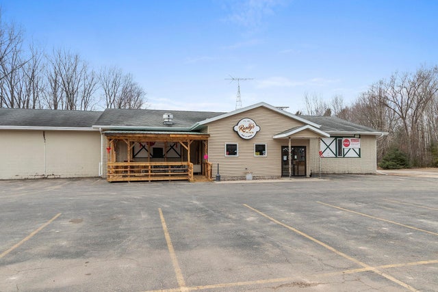 235 Peshtigo Brook Rd, Suring
