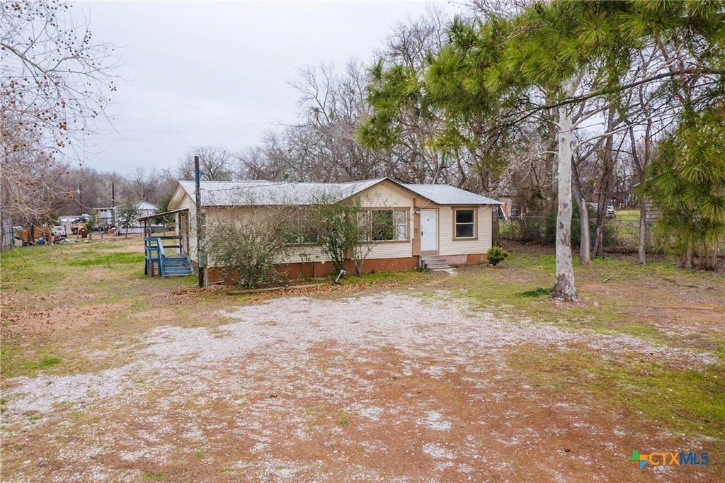 262 Highway 290, Elgin