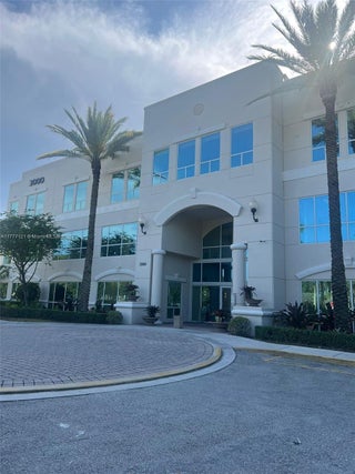 Photo of Listing #A11777121