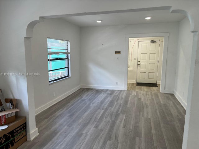 2 of 3 - 1224 Sw 1st Ave, Fort Lauderdale, FL