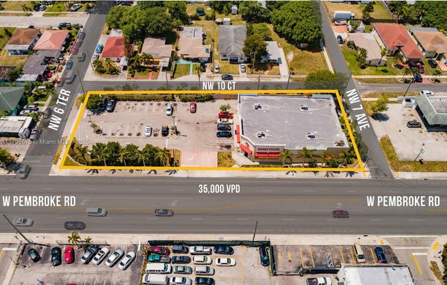 5 of 7 - 633 W Pembroke Rd, Hallandale Beach, FL