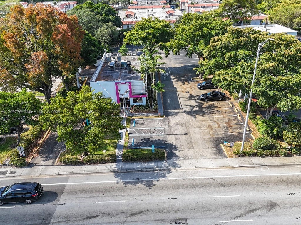 750 W Sample Rd, Pompano Beach