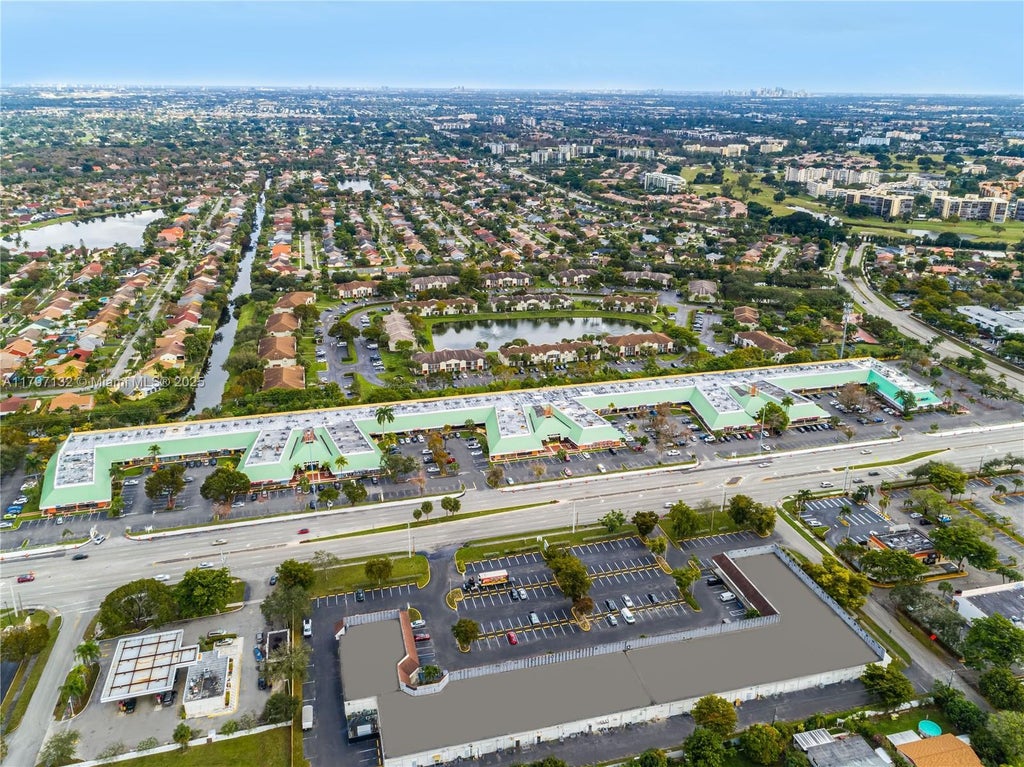 4636 N University Dr 4636, Lauderhill