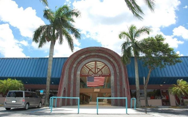 1 of 7 - 10190 Nw 47th St, Sunrise, FL