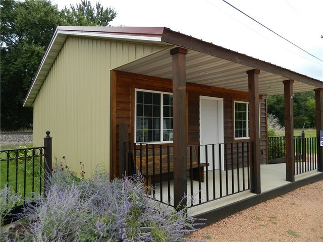 E150 Menomonie Street, Elk Mound