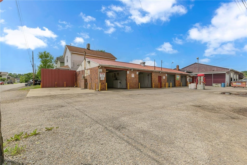 3229 33rd Avenue, Pulaski Twp - BEA