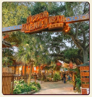 Photo of Listing #A11805687