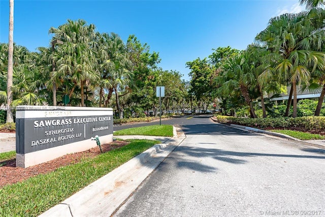 3 of 27 - 440 Sawgrass Corporate Pkwy 100, Sunrise, FL