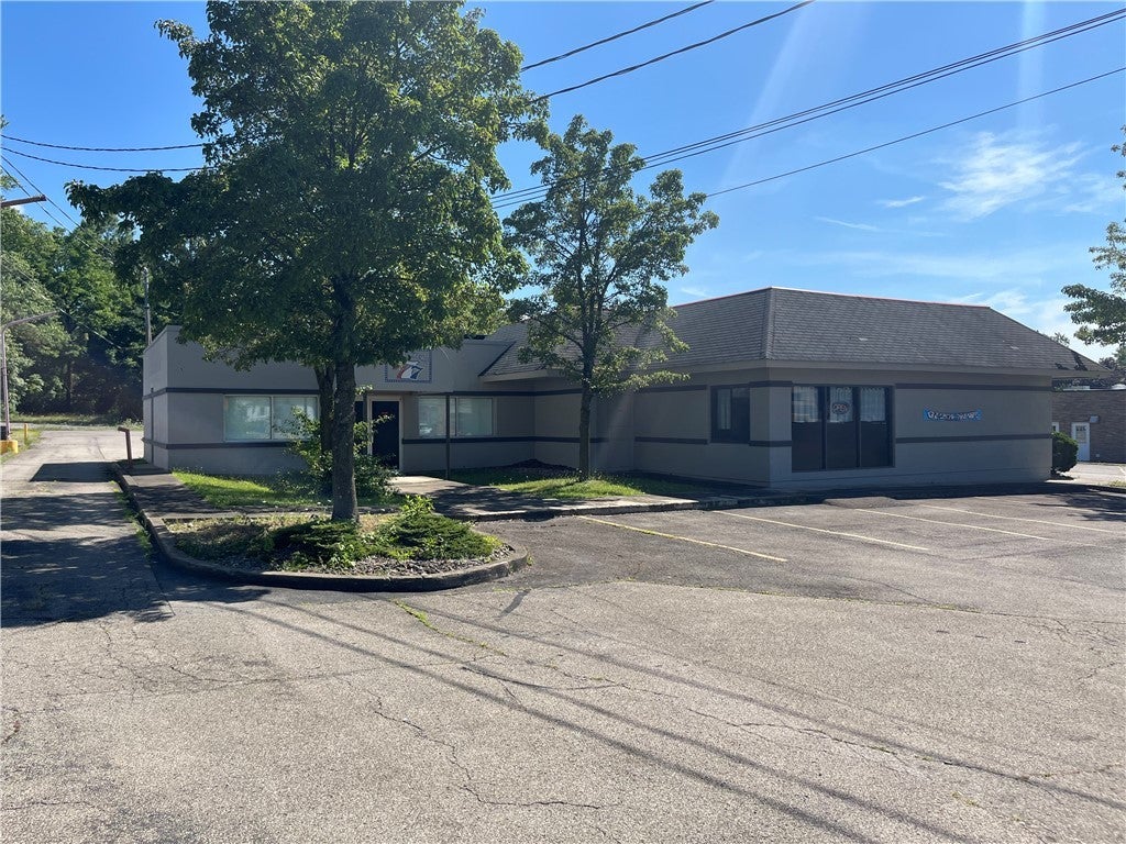 1910 State Street, Hermitage