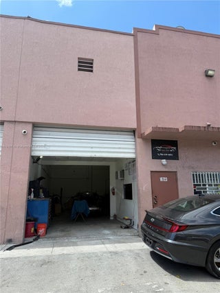 Photo of Listing #A11810745