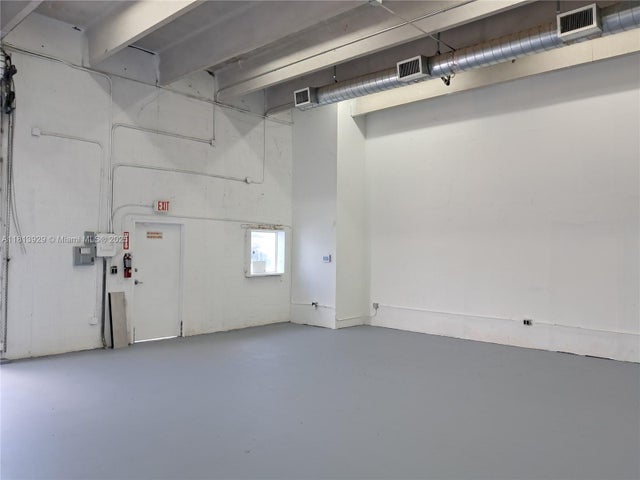 5 of 11 - 430 Ansin Blvd 430g, Hallandale Beach, FL