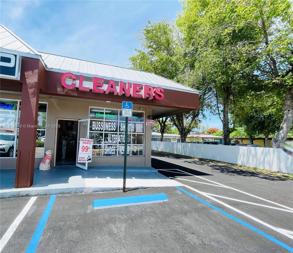 20222 Old Cutler Rd, Cutler Bay