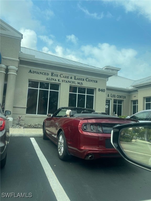 840 111th Ave N, Naples