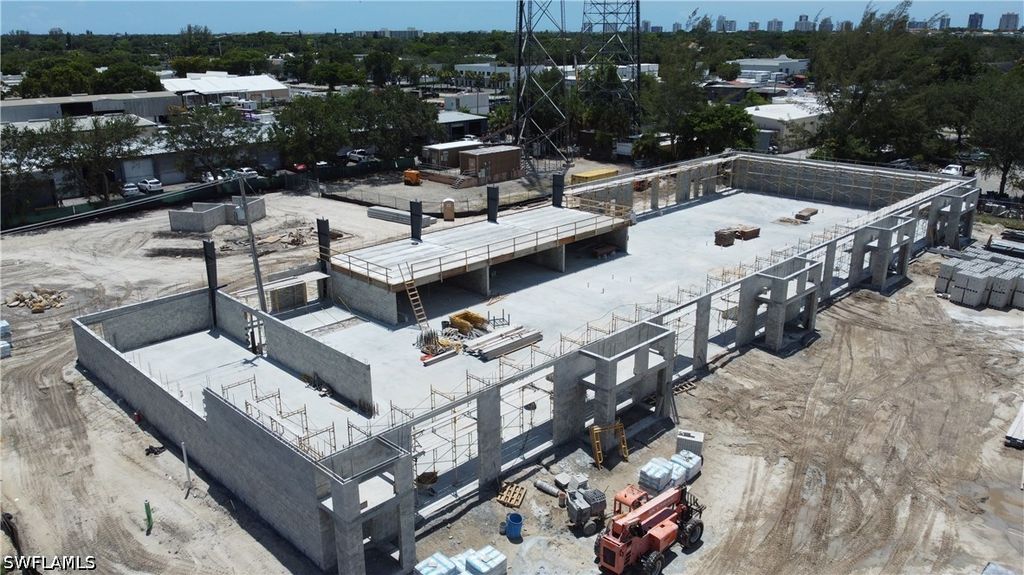 5673 Shirley St 2, Naples