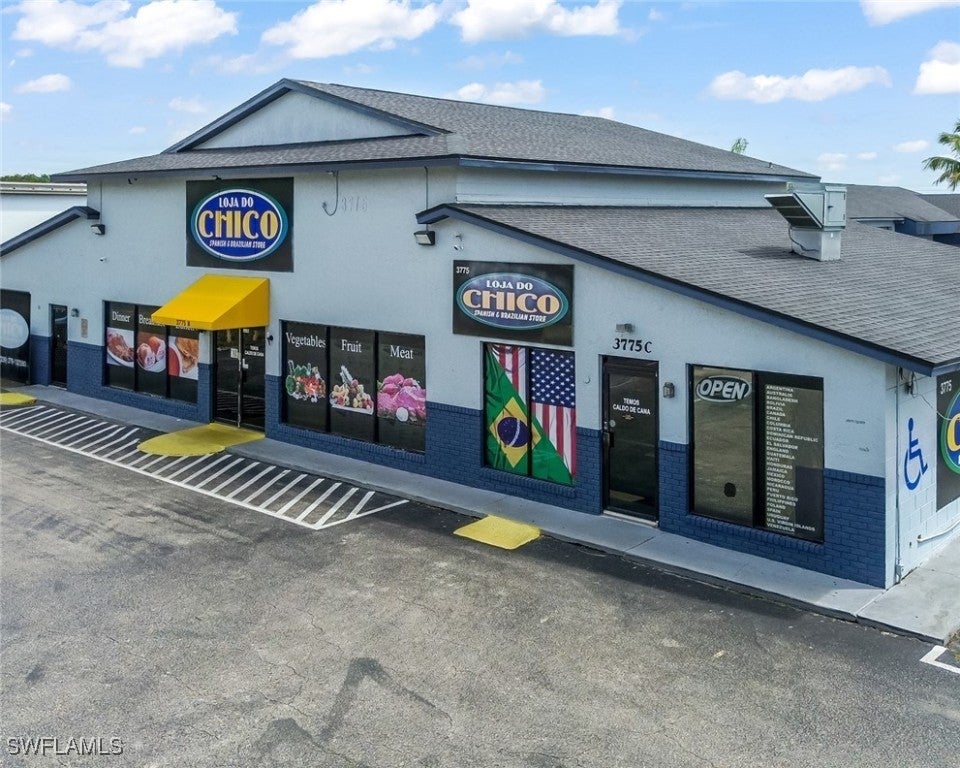 3775 Fowler St 3777, FORT MYERS