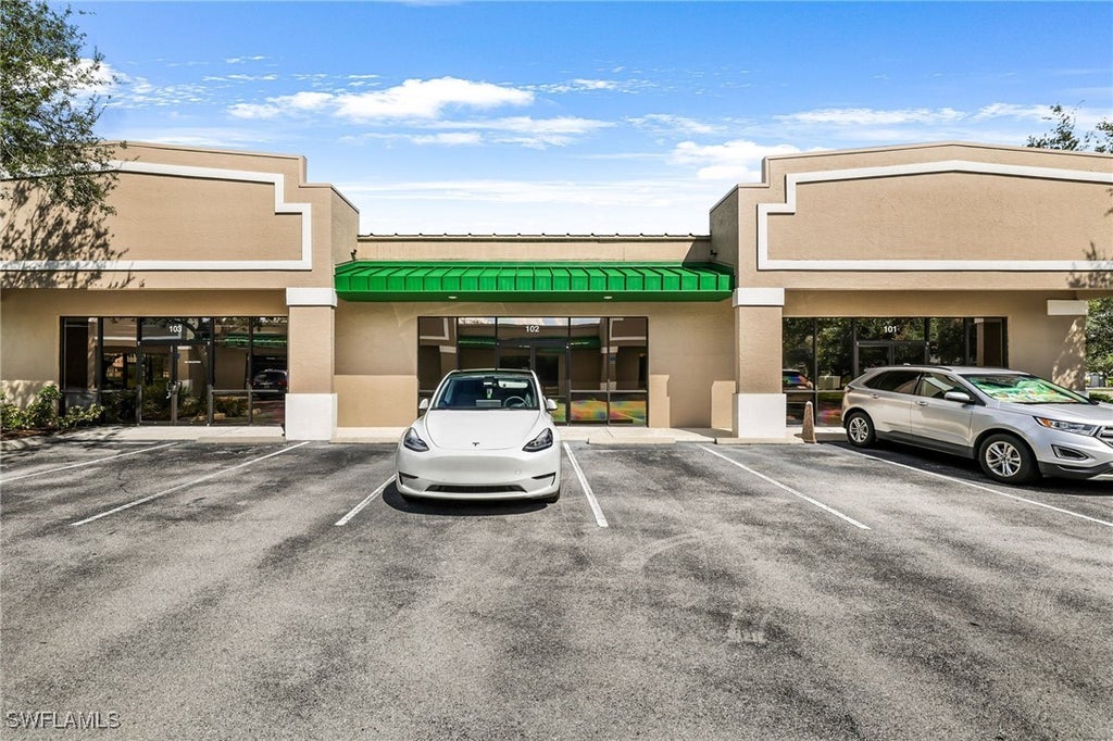 8991 Daniels Center Dr 102, FORT MYERS