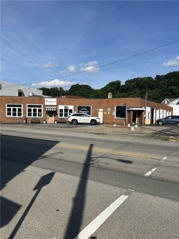 900 Fifth Avenue, Ford City Boro