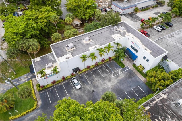 4 of 48 - 6775 Nw 15th Ave, Fort Lauderdale, FL