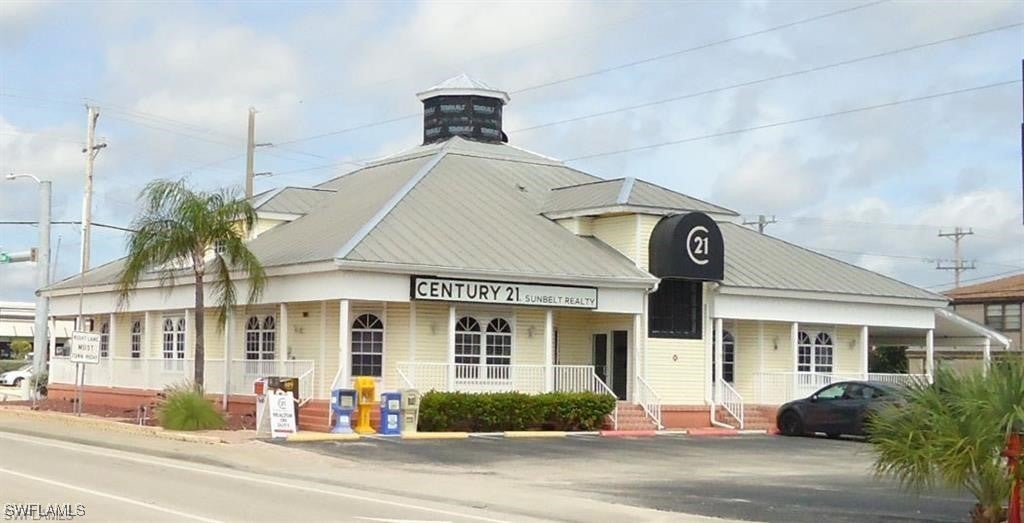 725 Cape Coral Pkwy W, CAPE CORAL