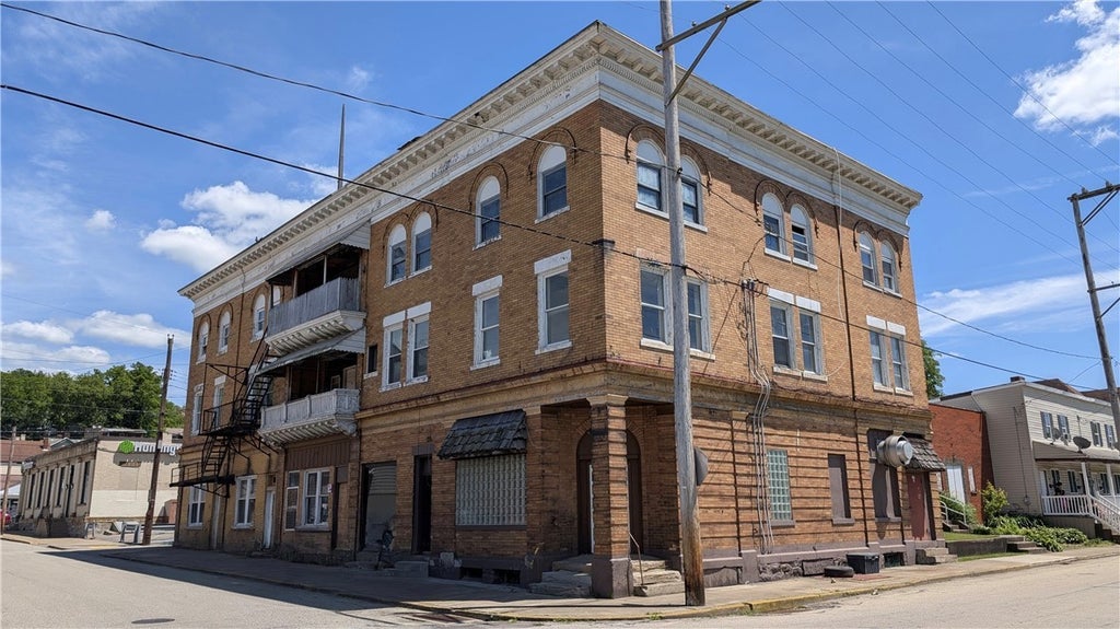 601 Allegheny Avenue, Glassport